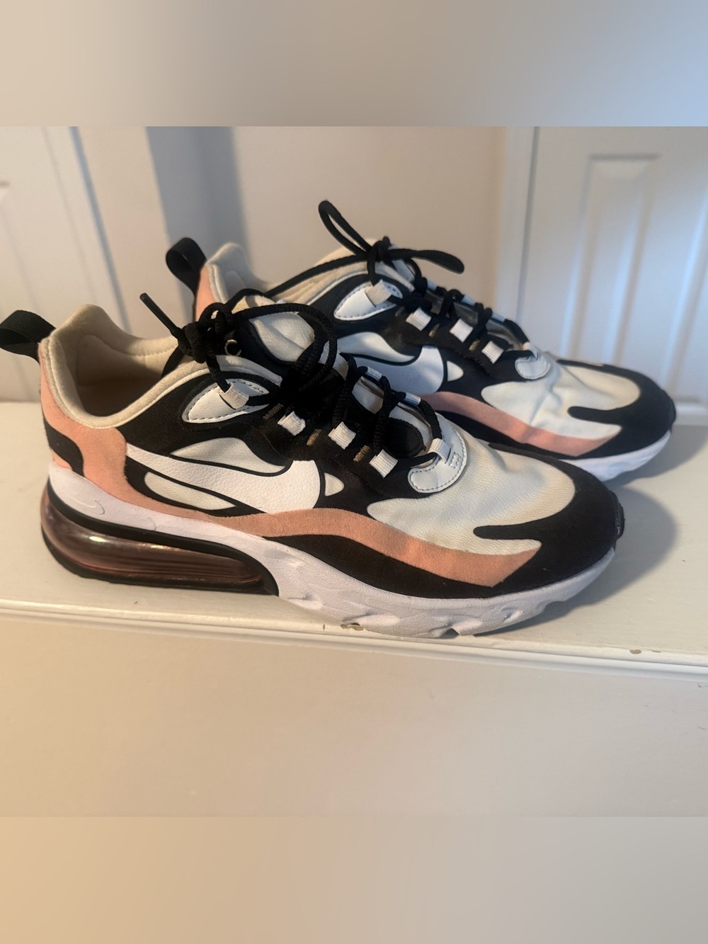 Nike Air Max 270 React Black White Bleached Coral size 8